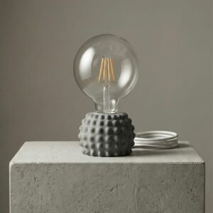 גוף תאורה בעבודת יד - אור ואמנות לחלל שלך