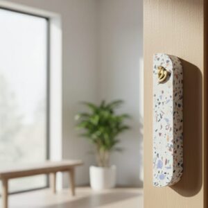 מזוזה מעוצבת בעבודת יד שבבי טרצ'ו