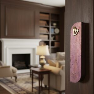 מזוזה בצבע סגול מטאלי בעבודת יד